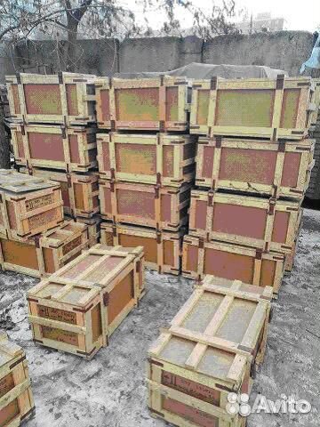 Ящики от противогазов и другого имущества в хороше