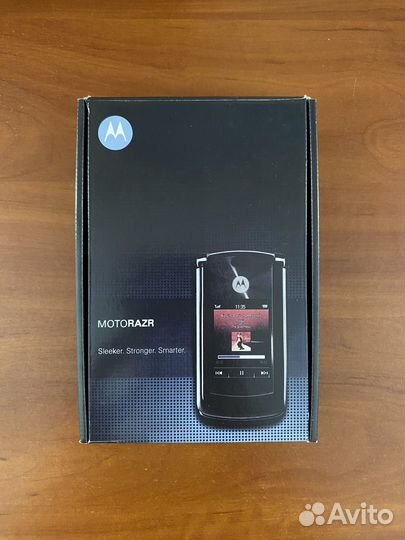 Motorola RAZR2 V8, 2 ГБ