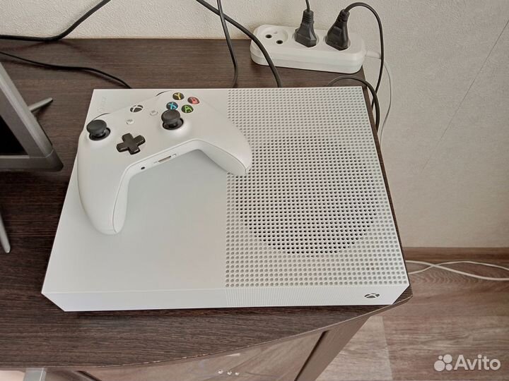 Xbox One s all digital 1 TB