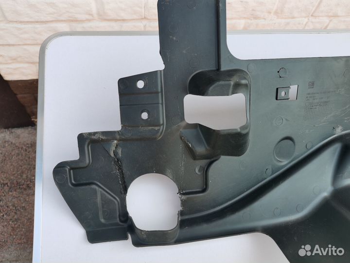 Защита двигателя левая Chevrolet Aveo T300