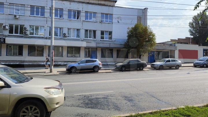 Торговая площадь 70 м² на сверхинтенсивном трафике