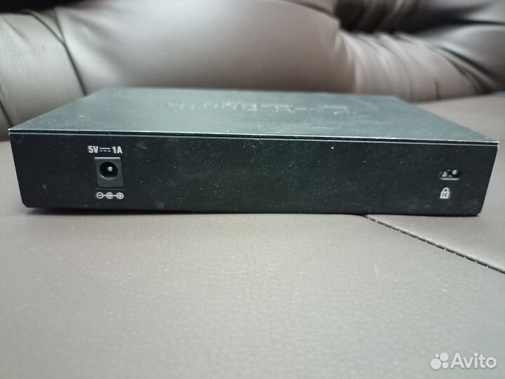 Коммутатор D-Link DES-1008D (K3E)