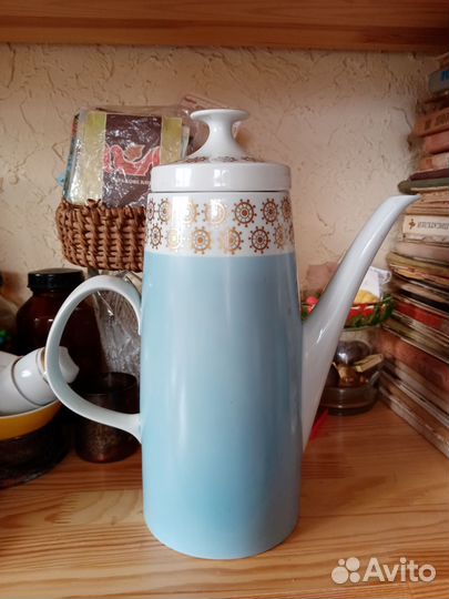 Кофейник фарфоровый ГДР