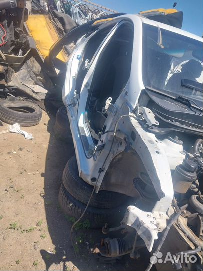 Правый порог задний Hyundai Solaris