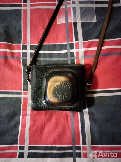 Пленочный фотоаппарат зенит