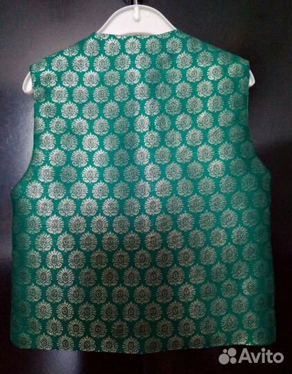 Жилет на 1,5года