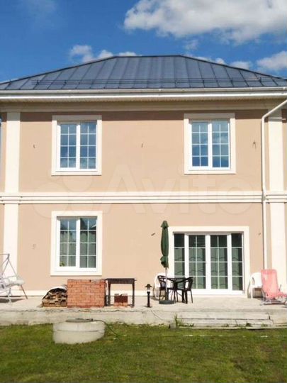 Дом 193 м² на участке 9 сот.