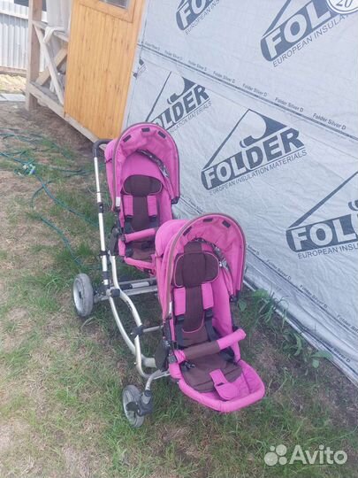 Коляска для двойни