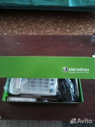 Сотовый телефон, стационарный. Мегафон