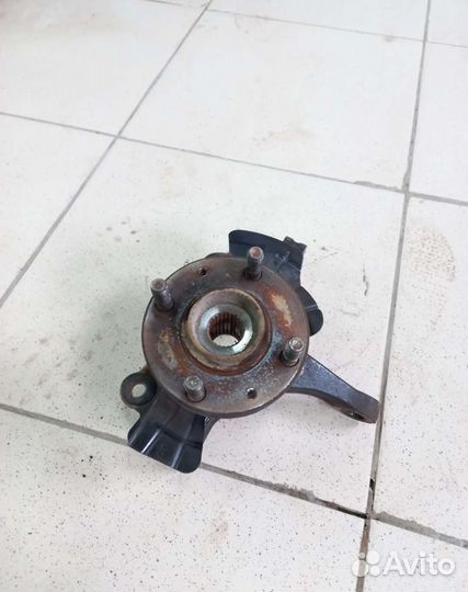 Кулак передний левый Kia Picanto 3 JA