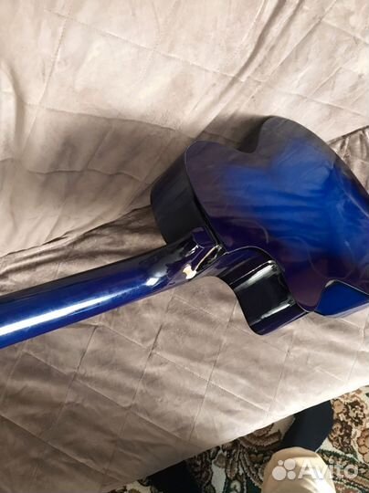 Акустическая гитара