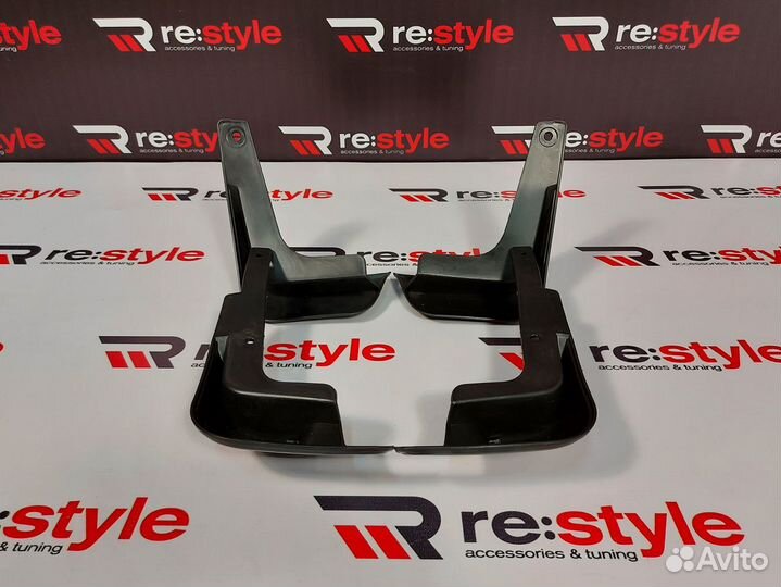 Брызговики Toyota Ractis 120 N307