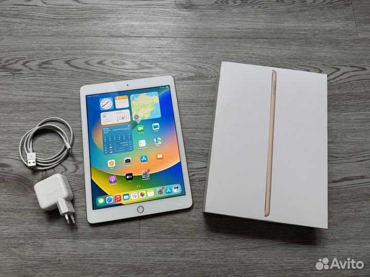 Apple iPad 5 поколения, 128 гб, золотой