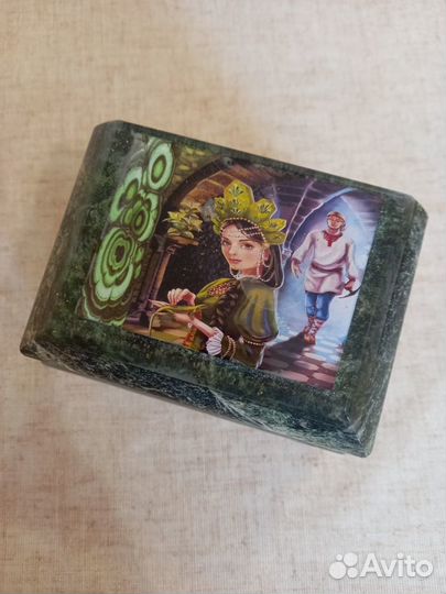 Продам шкатулку