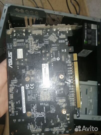 Видеокарта GT 740