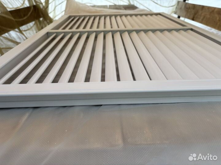 Решетка радиатора отопления квартиры