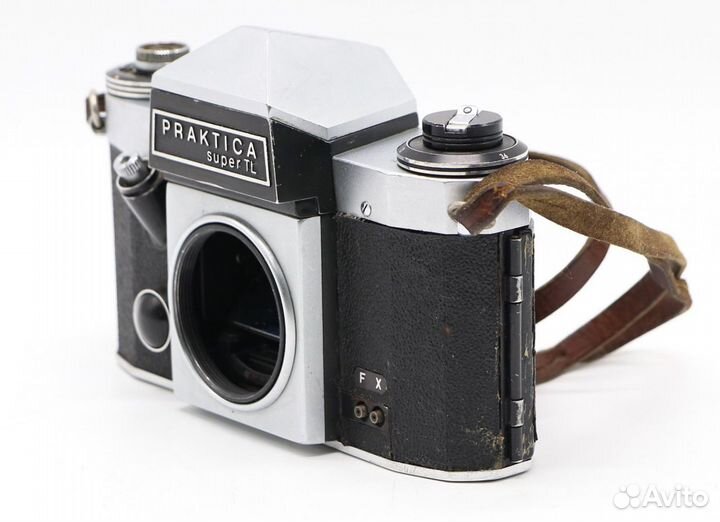 Praktica Super TL body (Germany, 1971)