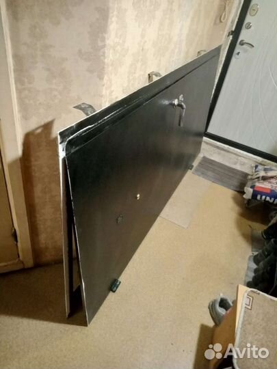 Металлическая входная дверь