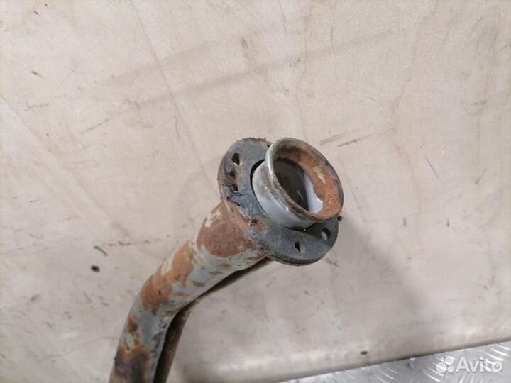 Горловина топливного бака Kia Carens 2002 2006