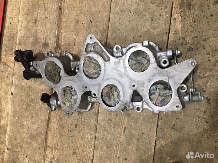 Коллектор впускной Лексус IS 250 2008г