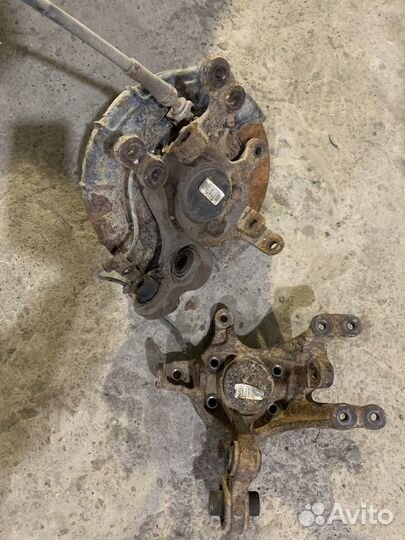 Кулак задний kia ceed