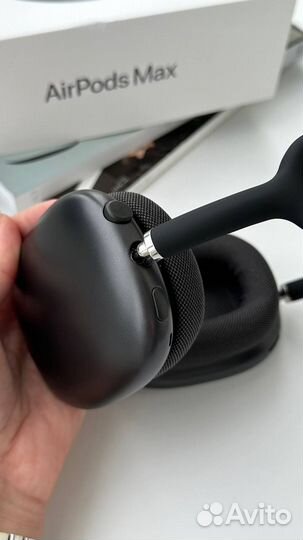 Наушники Apple Airpods Max черные