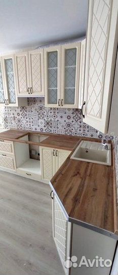 Кухня белая модульная новая