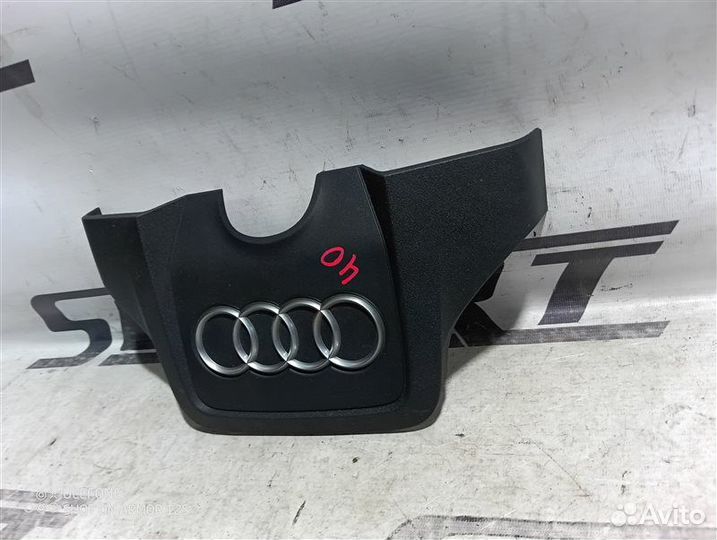 Крышка двигателя декоративная Audi A6 C6 3.0 caja