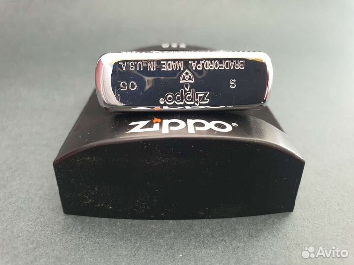 Зажигалка Zippo Armor - Серия Bolted