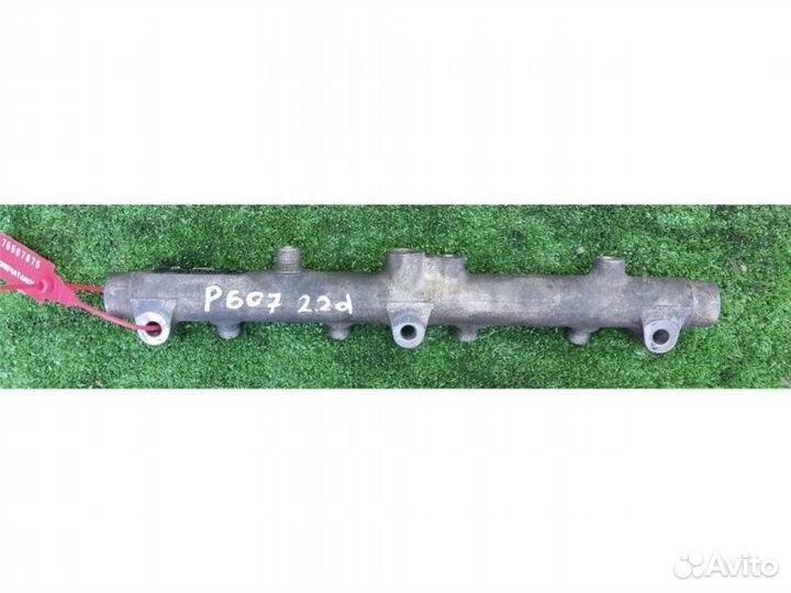 Топливная рампа Peugeot 607 2.2 2002