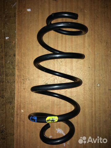 Рено Дастер задняя пружина 4х2 Оригинал