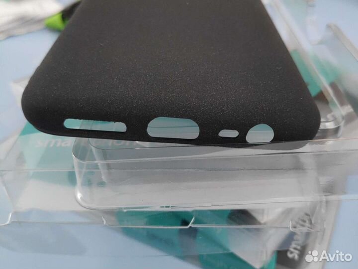 Чехлы Xiaomi Redmi 8 черный/Huawei Y6s