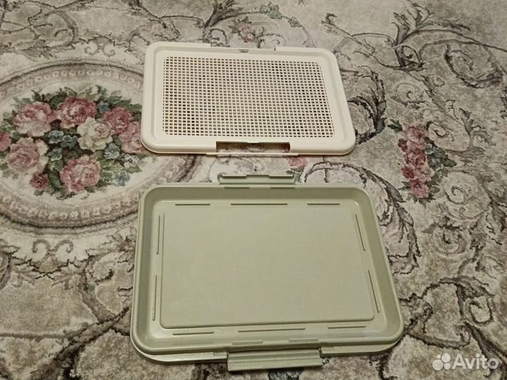 Лоток для собак под пеленку