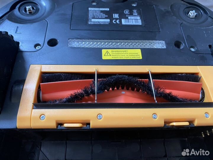 Робот пылесос моющий redmond RV-r650s