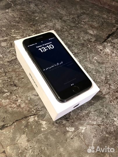 iPhone SE (2020), 64 ГБ