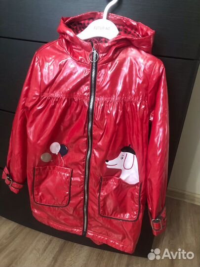 Куртка / плащ для девочки