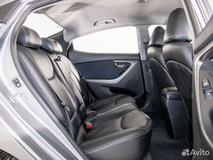 Hyundai Avante 1.6 AT, 2010, 205 373 км