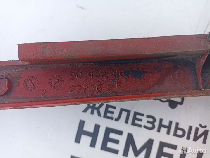 Решетка радиатора Opel Astra F