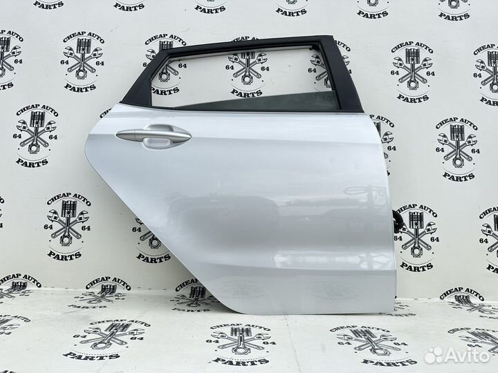 Дверь задняя правая Kia Rio 3 Б/у Оригинал Хэтчбэк