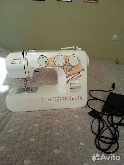 Швейная машина Janome бу