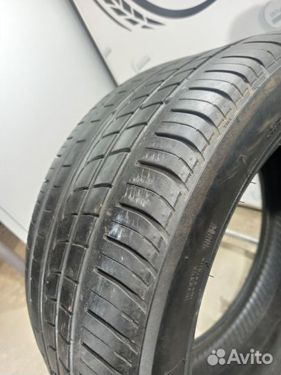 Pirelli P Zero Rosso 285/40 R19 103Y