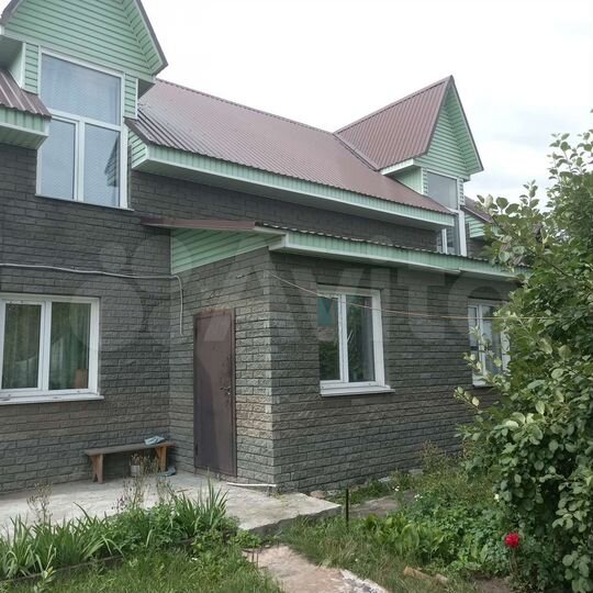 Дом 162,6 м² на участке 6,2 сот.