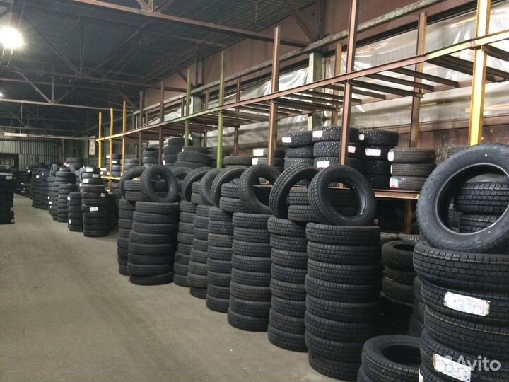 Toyo Observe Garit GIZ 195/50 R16