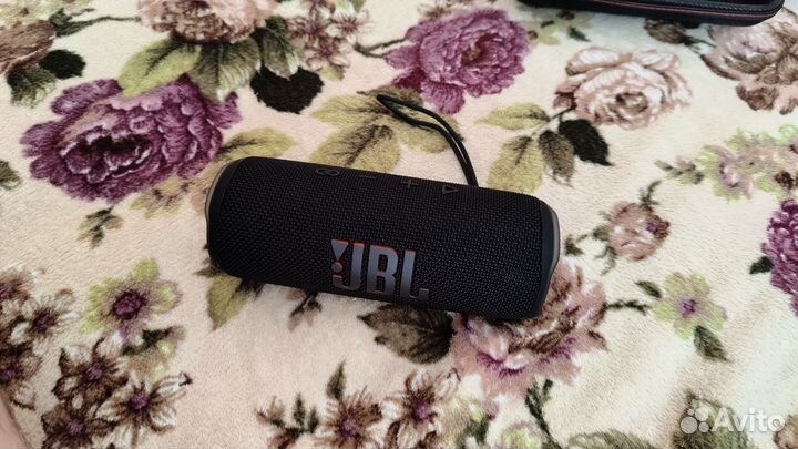 Портативная колонка JBL Flip 6, черный