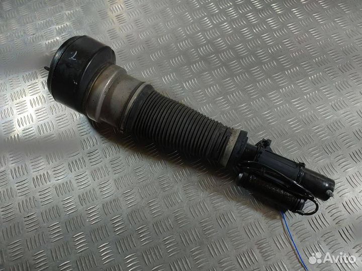 Пневмостойка передняя левая Mercedes-Benz S-Класс