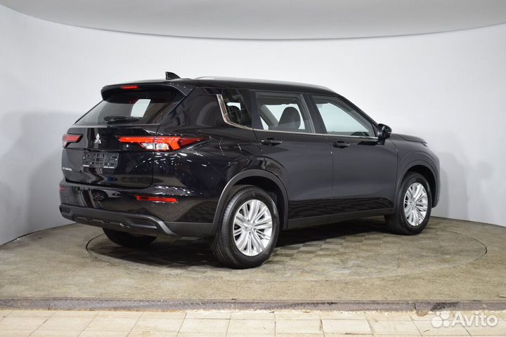 Mitsubishi Outlander 1.5 CVT, 2024