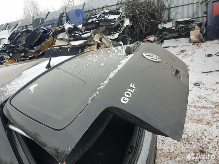 Крышка дверь багажника vw golf 4 гольф IV хетчбек