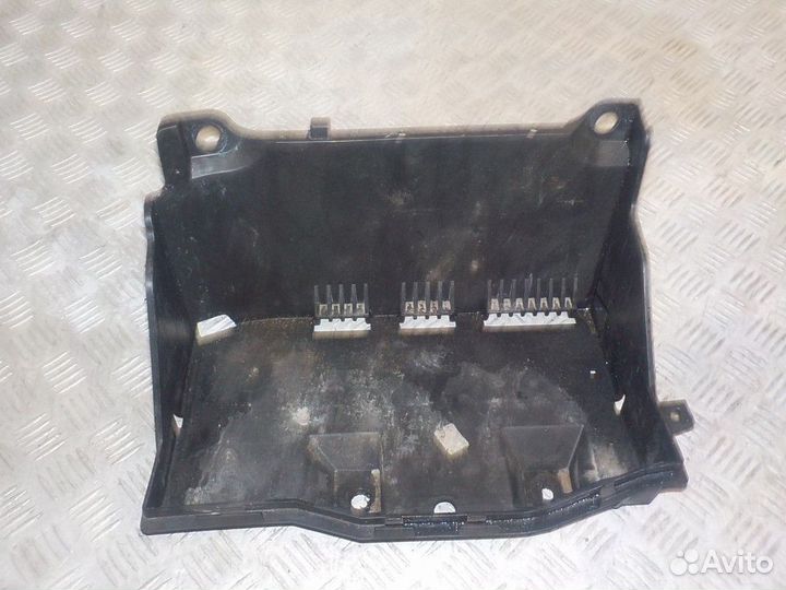 Крепление АКБ корпус подставка Jaguar XF