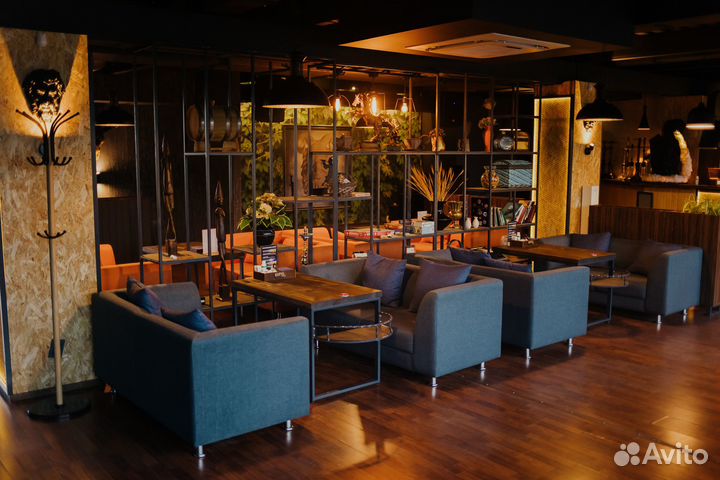 Действующая кальянная с собственной кухней