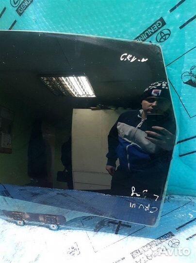 Стекло двери задней левой Honda Cr-V 2007-2012